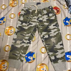 Children’s Place boy’s joggers